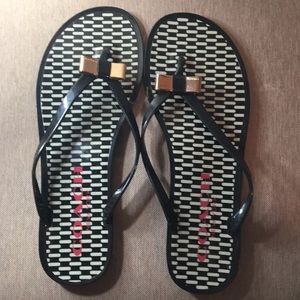 Coach sandals size 9 black with gold excellent con